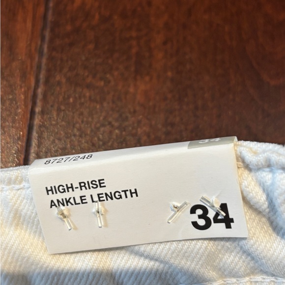 Brand new white Zara jeans size 34 - Picture 8 of 12